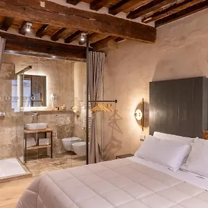 https://truffle-house-tuscany.it-tuscanyhotel.com